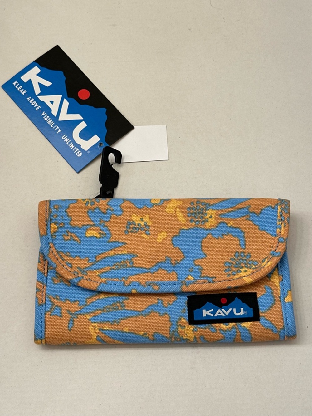 Kavu Big Spender Wallet Trail Chowder NWT